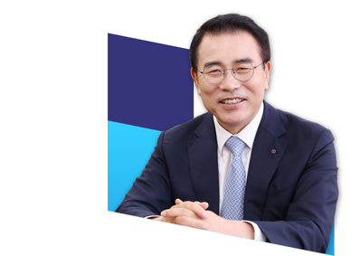 Shinhan Financial Group CEO 조용병 인물사진